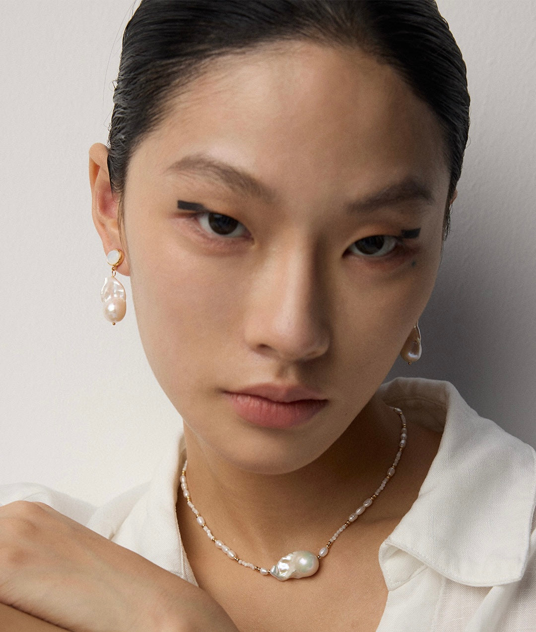 Halo Shell “Mother-of-Pearl & Baroque Pearl Earrings