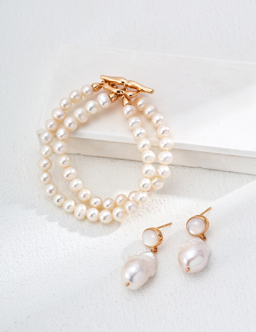 Halo Shell “Mother-of-Pearl & Baroque Pearl Earrings