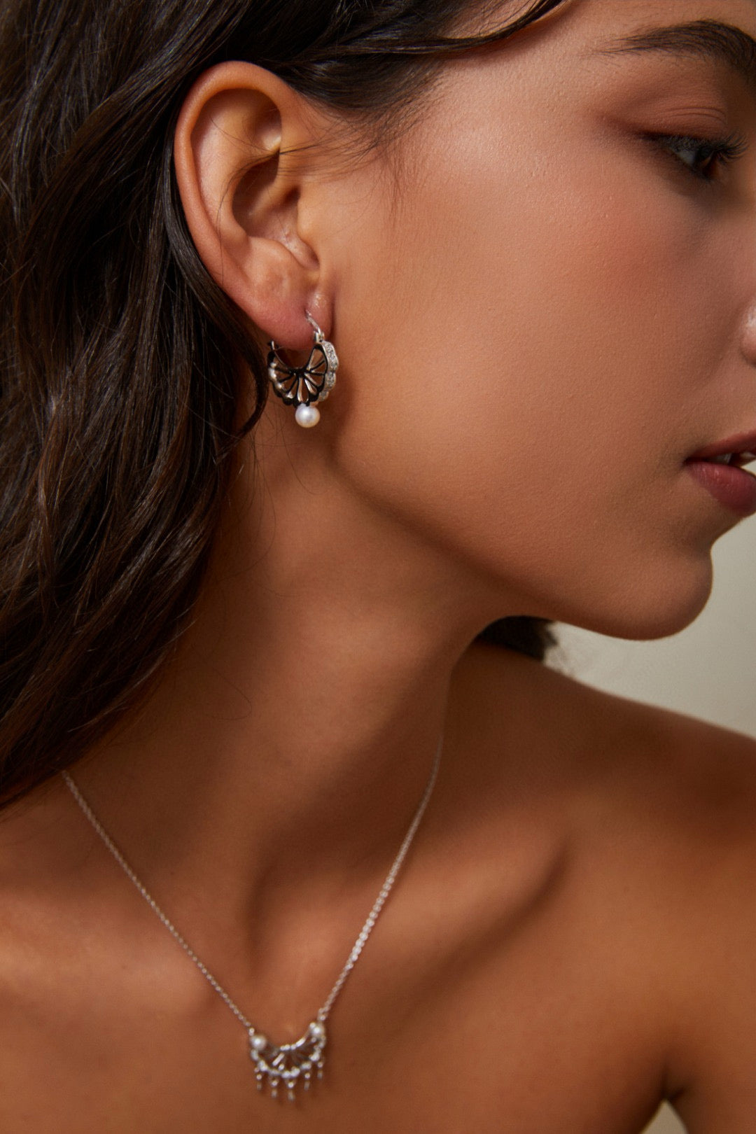 Tassel Belle Feather Series Pearl Necklace and Earrings
