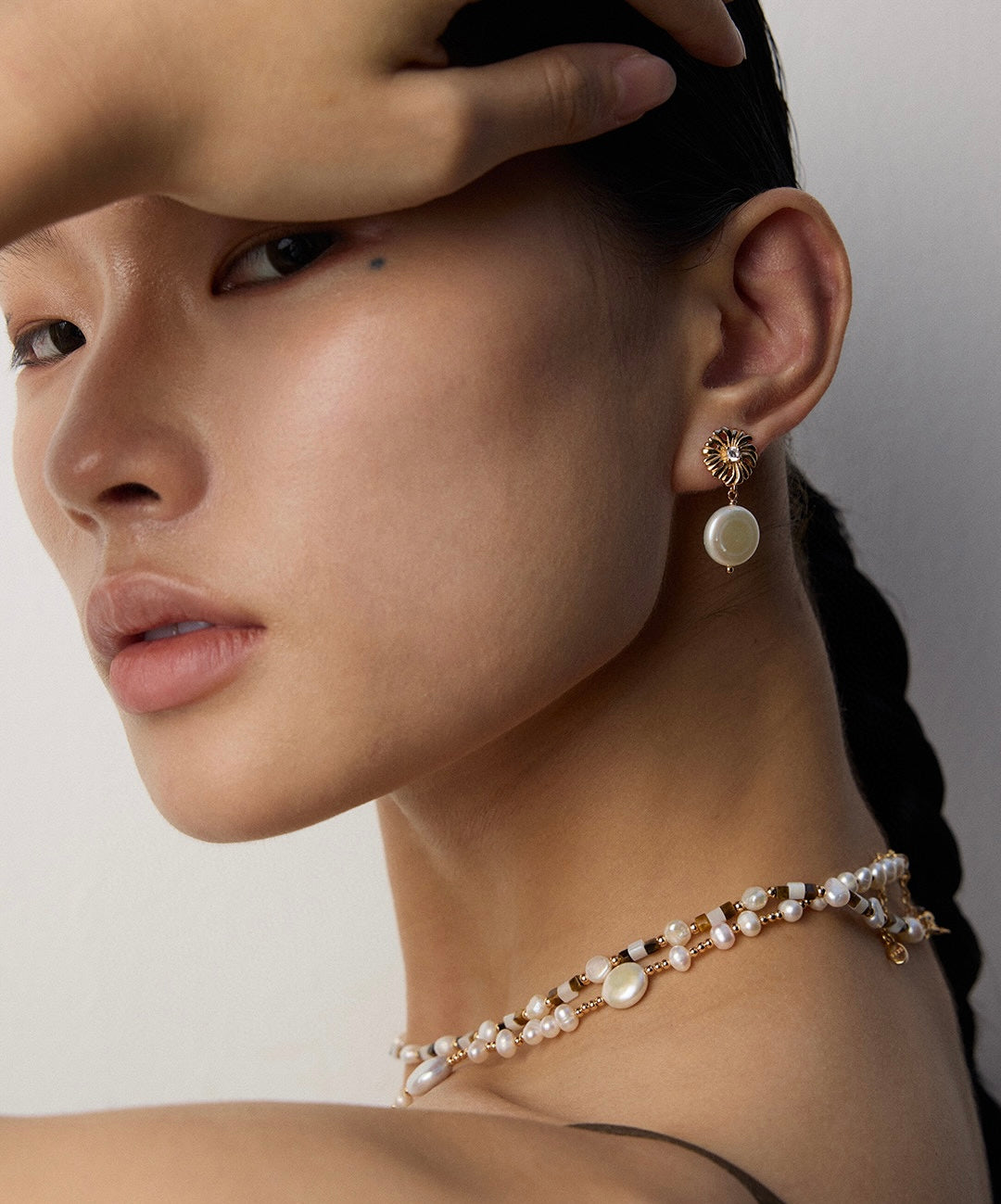Sun Pearl Garden necklace and earrings