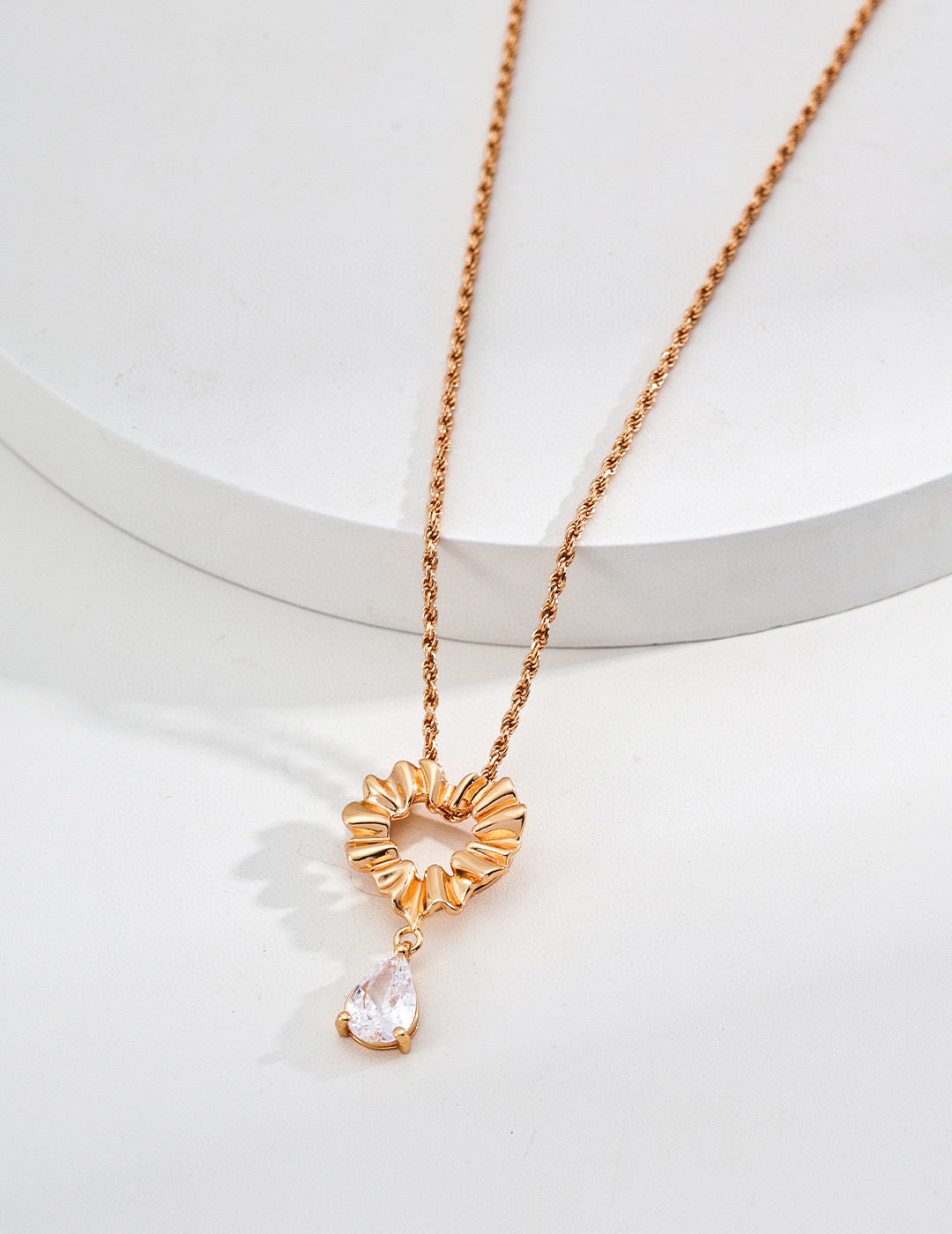 Velvet Heart Necklace – Holiday Edition