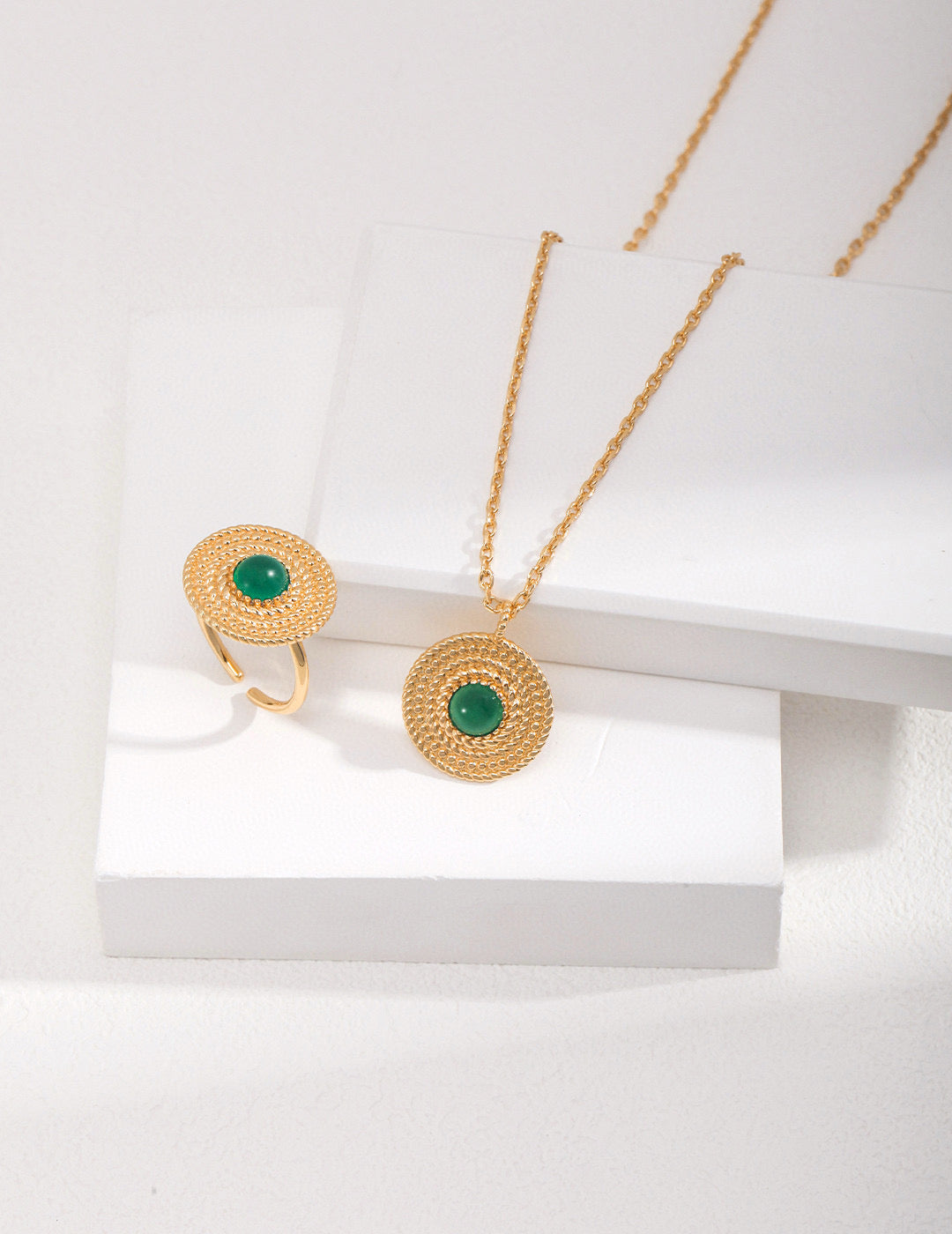 Green Chalcedony Jewelry Set – Holiday Edition