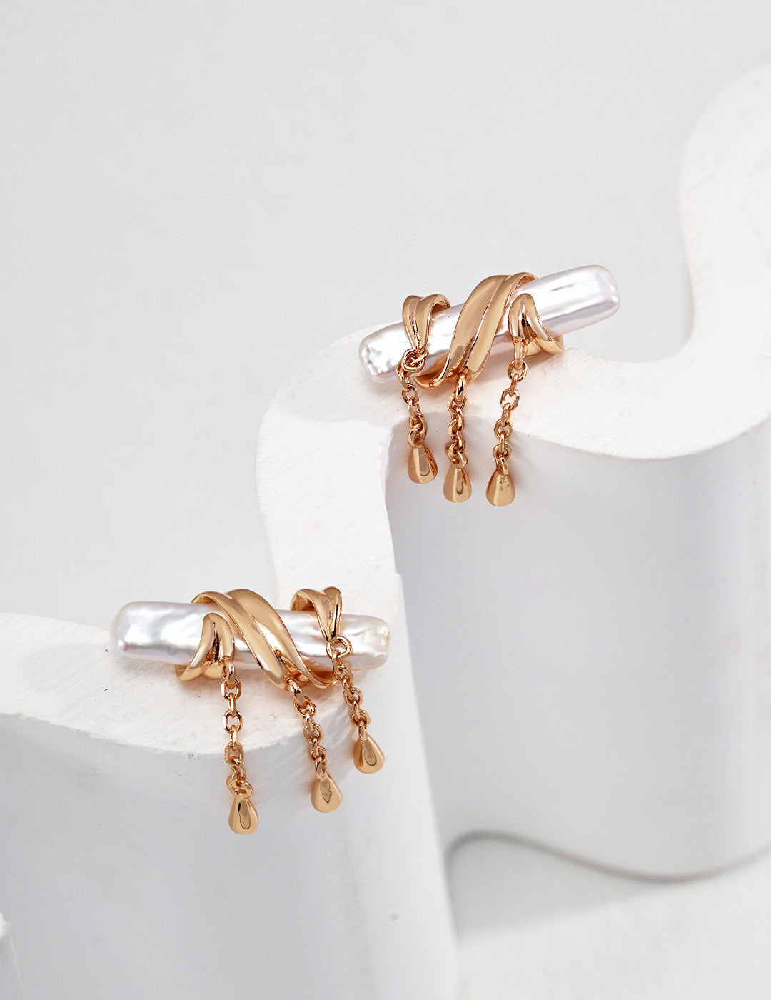 Baroque Pearl Drop Earrings
