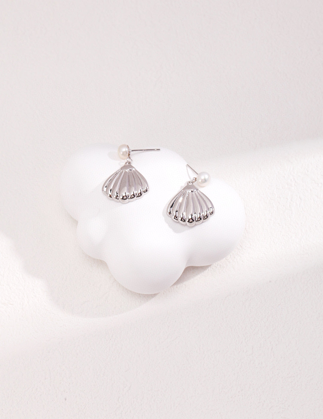 Shell Pearl Jewelry Set — A Touch of Ocean Elegance