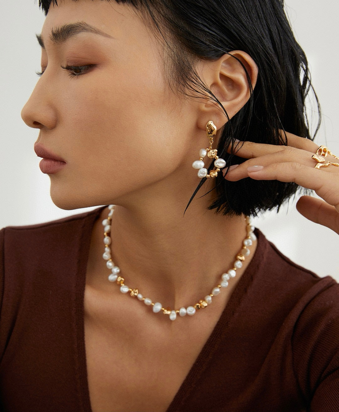 Golden Bloom Natural Pearl & S925 Silver earrings, bracelet and necklace