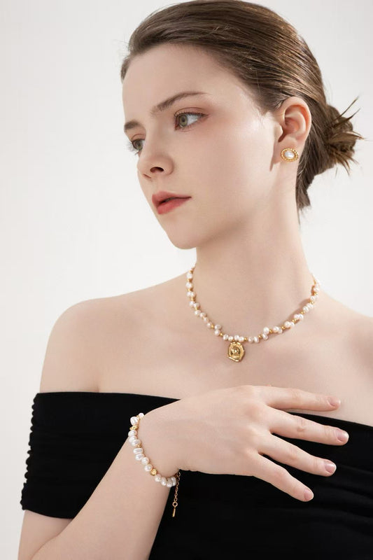 S925 silver beads/natural pearls and Goddess head pendant