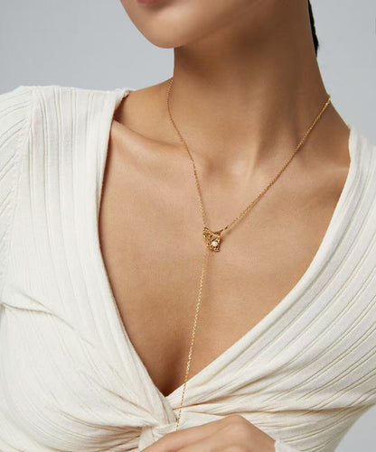 S925 Silver/Ginkgo Leaf Hollow Shape and Freshwater Pearl Adjustable Necklace