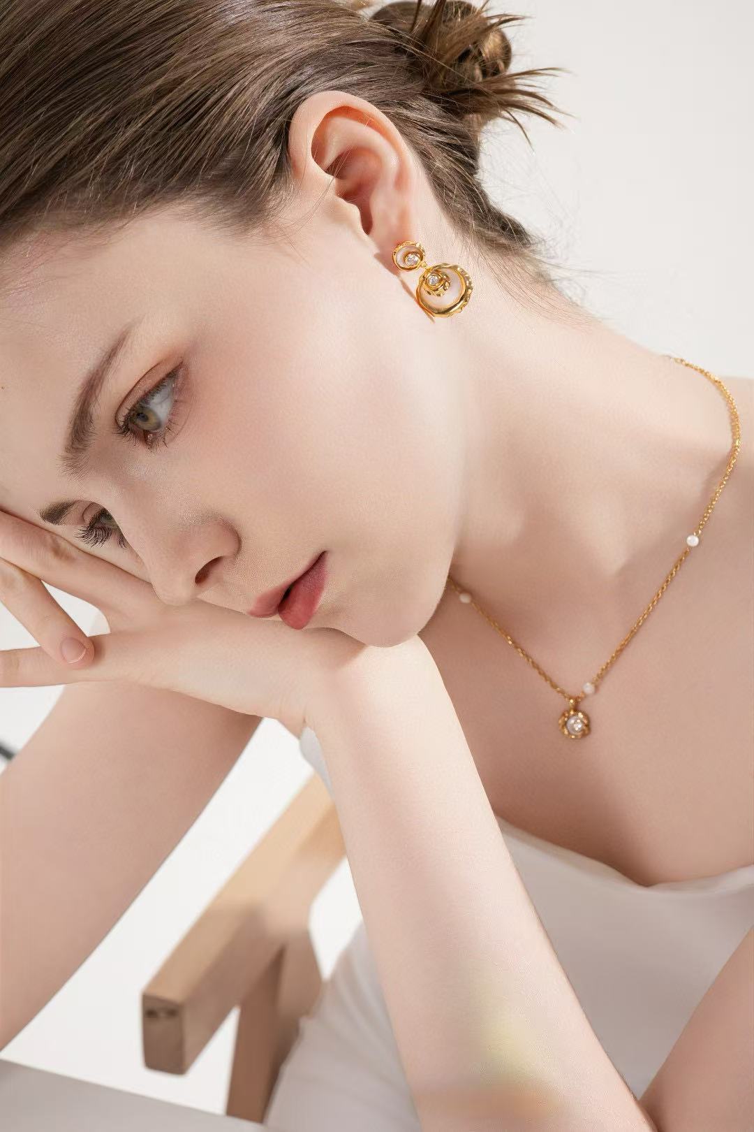 S925 Silver/ gold plated Necklace (Adjustable Length)/Faux Mother-of-Pearl/Zircon Pendant,earrings                           S