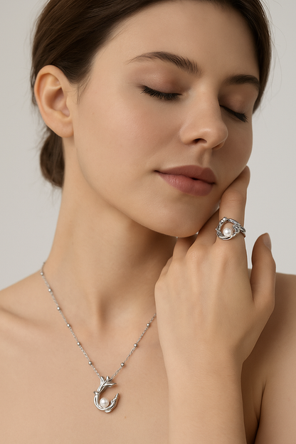 Willow Pearl Necklace & Ring Set