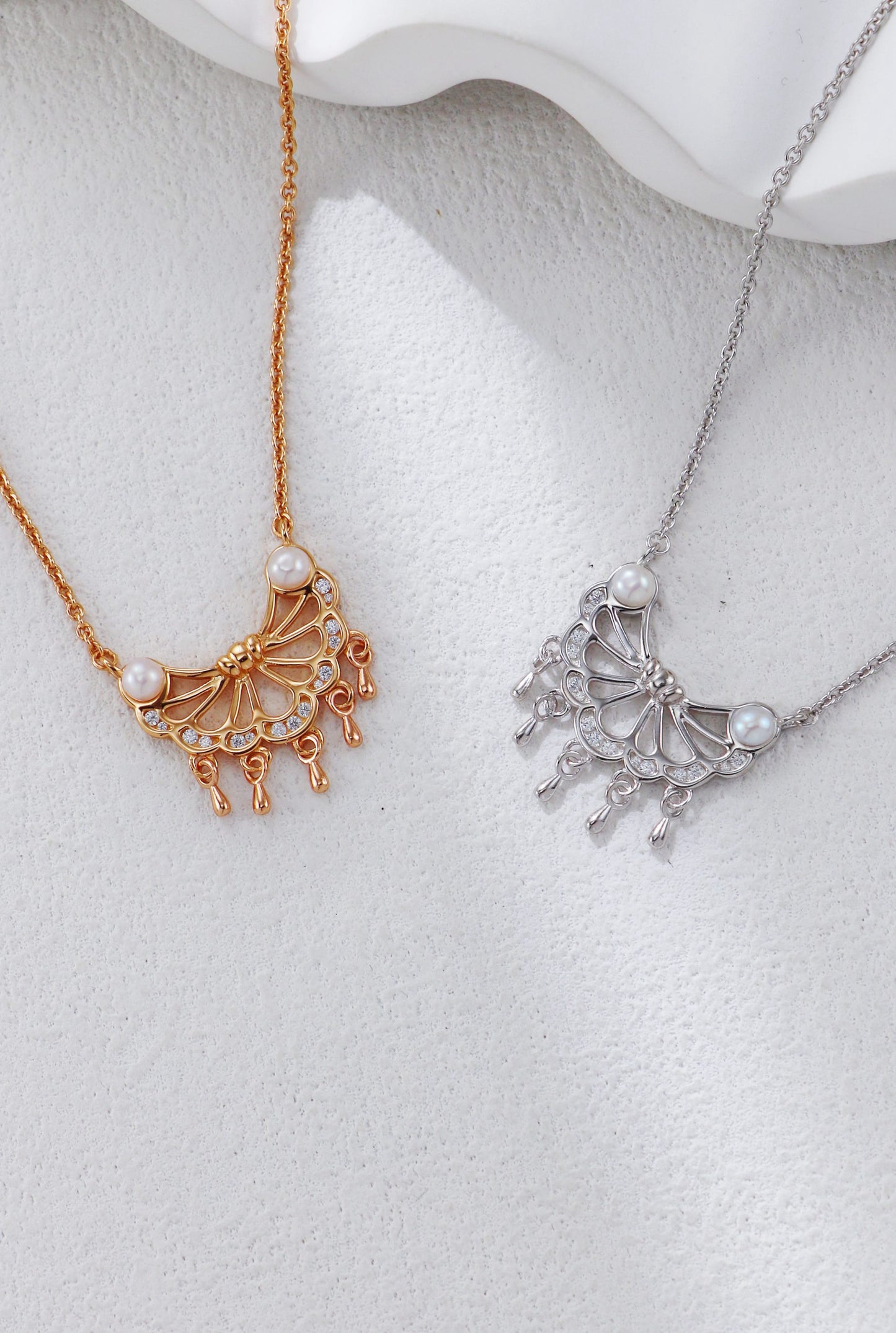 Tassel Belle Feather Series Pearl Necklace and Earrings
