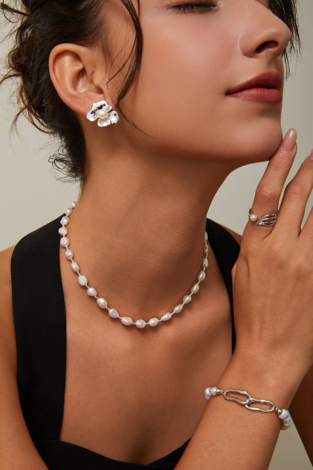 Pearl Bloom earrings