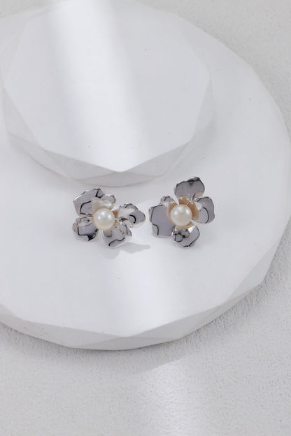 Pearl Bloom earrings