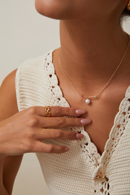 "Everyday Elegance" S925 silver and pearl necklace