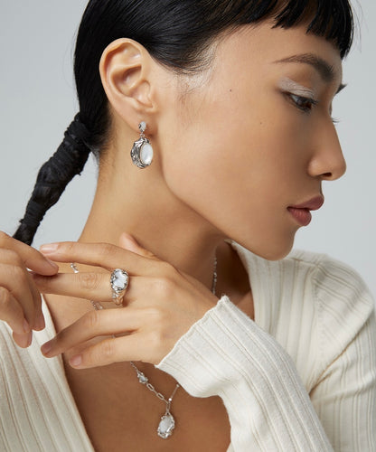 Molten Pearl Glow – Natural Mother-of-Pearl Series