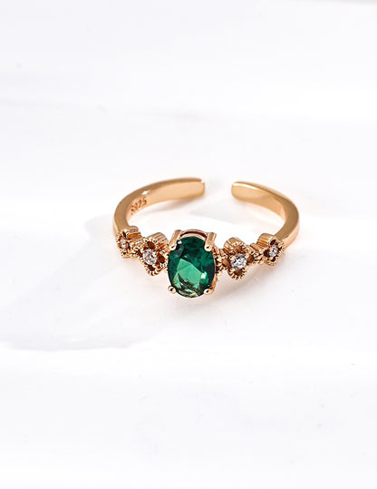 Regal Clover Elegance Ring