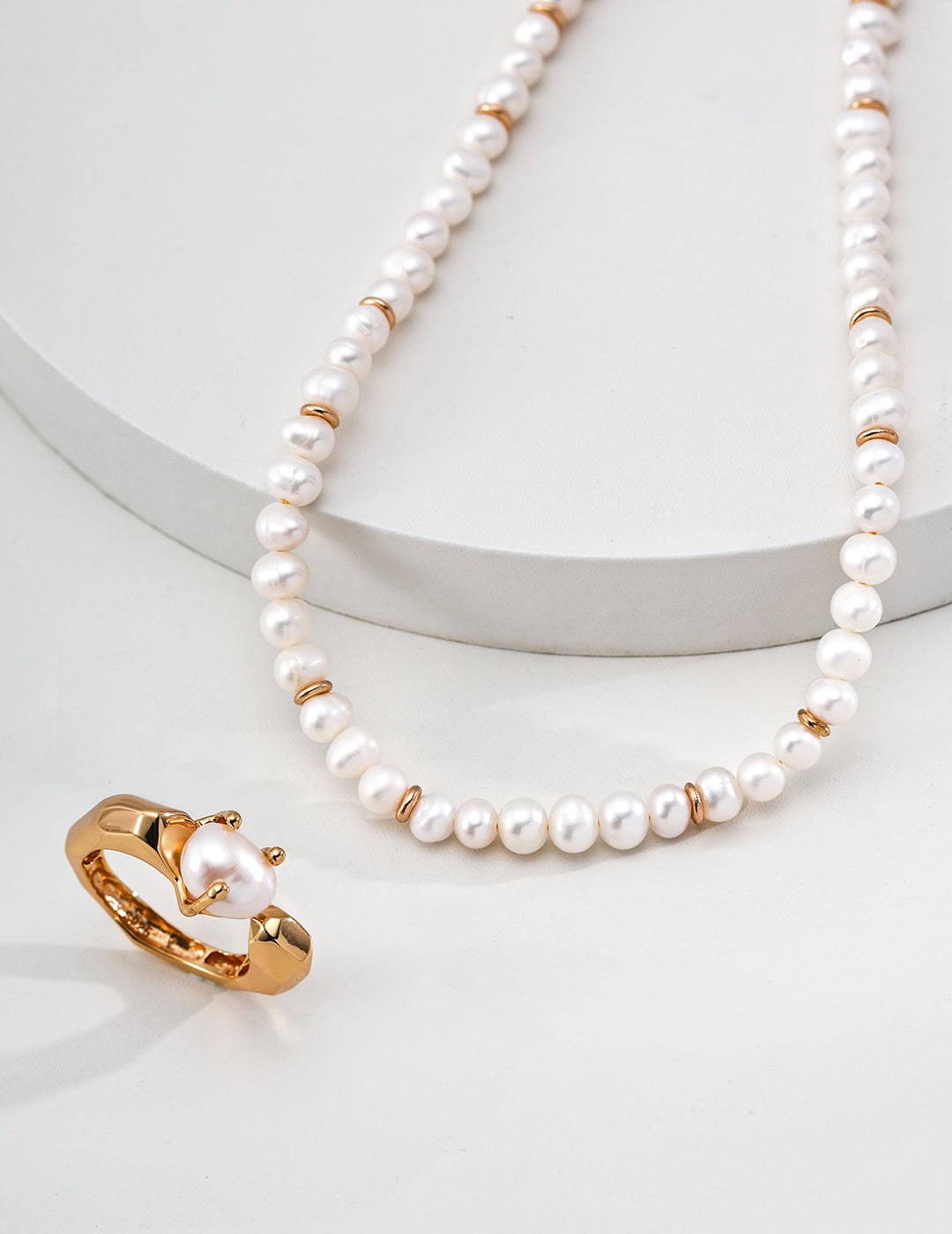 Vintage Gold Freshwater Pearl Necklace