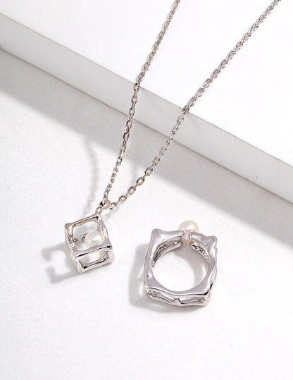 Geometric Pearl Cube Set — Modern Art Meets Timeless Elegance