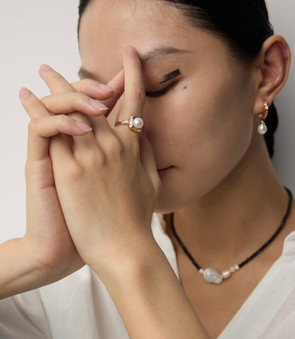 Dual-Style Nature Pearl Hoops
