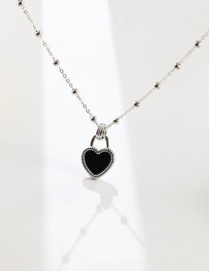 🖤 Reversible Enamel Heart Necklace – Two Ways to Shine