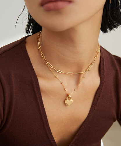 🖤 Reversible Enamel Heart Necklace – Two Ways to Shine