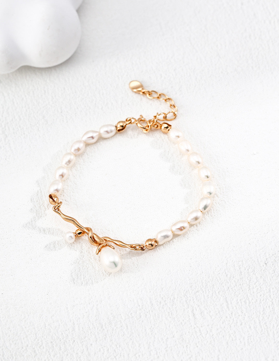 Golden Branch Pearl Necklace & Bracelet Set — Timeless Natural Beauty