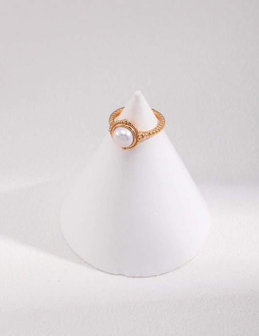 Lulu & Evie – Classic Pearl Adjustable Ring