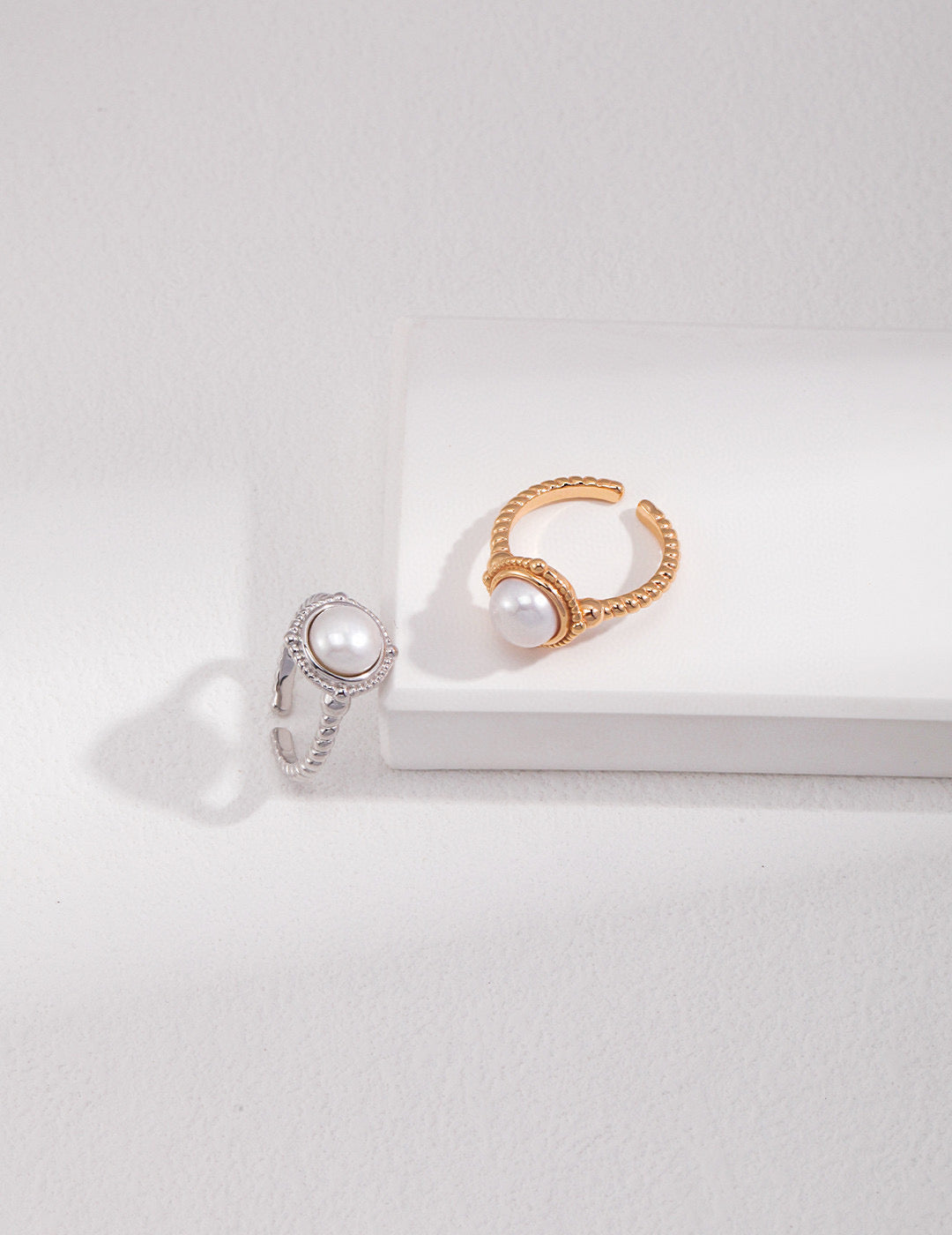 Lulu & Evie – Classic Pearl Adjustable Ring