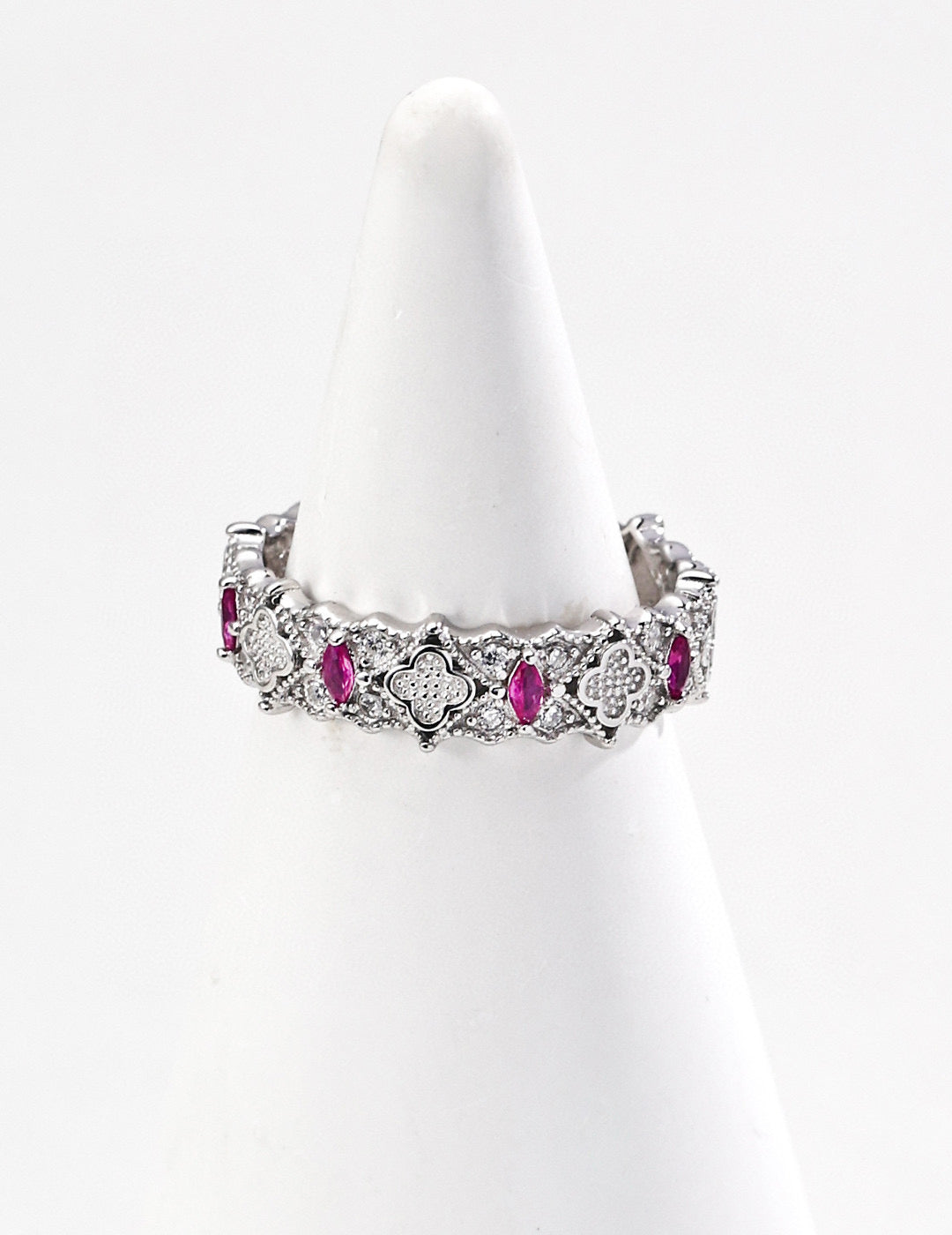 Lulu & Evie – Vintage Floral Zircon Ring