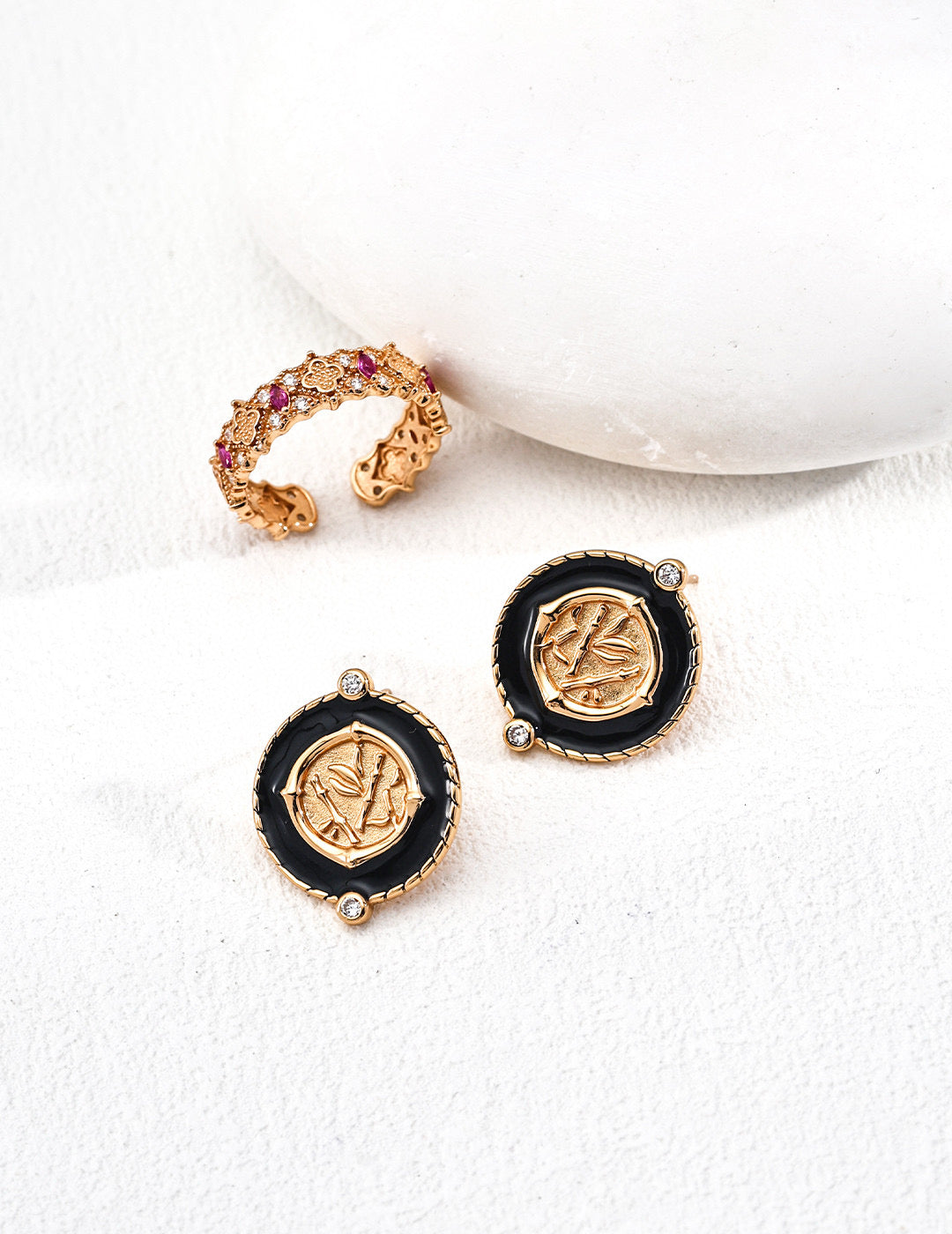 Lulu & Evie – Vintage Floral Zircon Ring