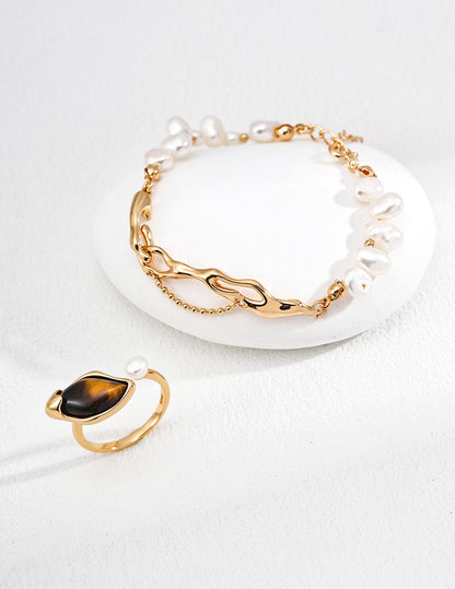 Lulu & Evie – Dawn Dew Tiger’s Eye Ring