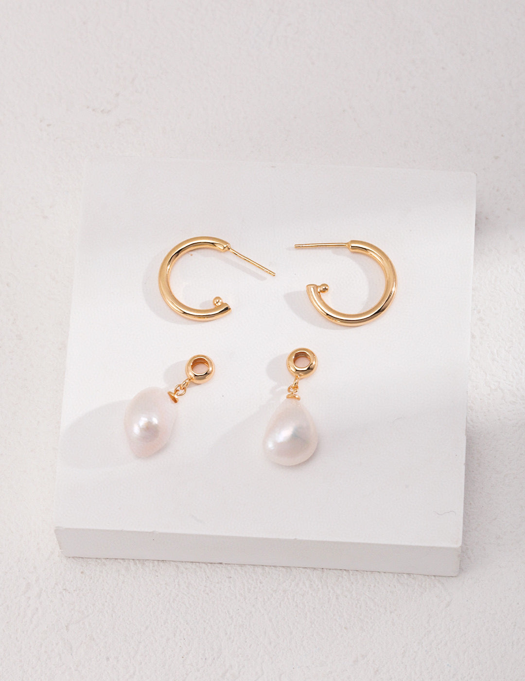 Lulu & Evie – Detachable Baroque Pearl Earrings