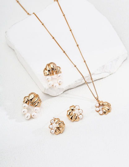 Golden Wave Pearl Set