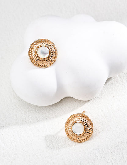 Soft Light · Timeless Elegance