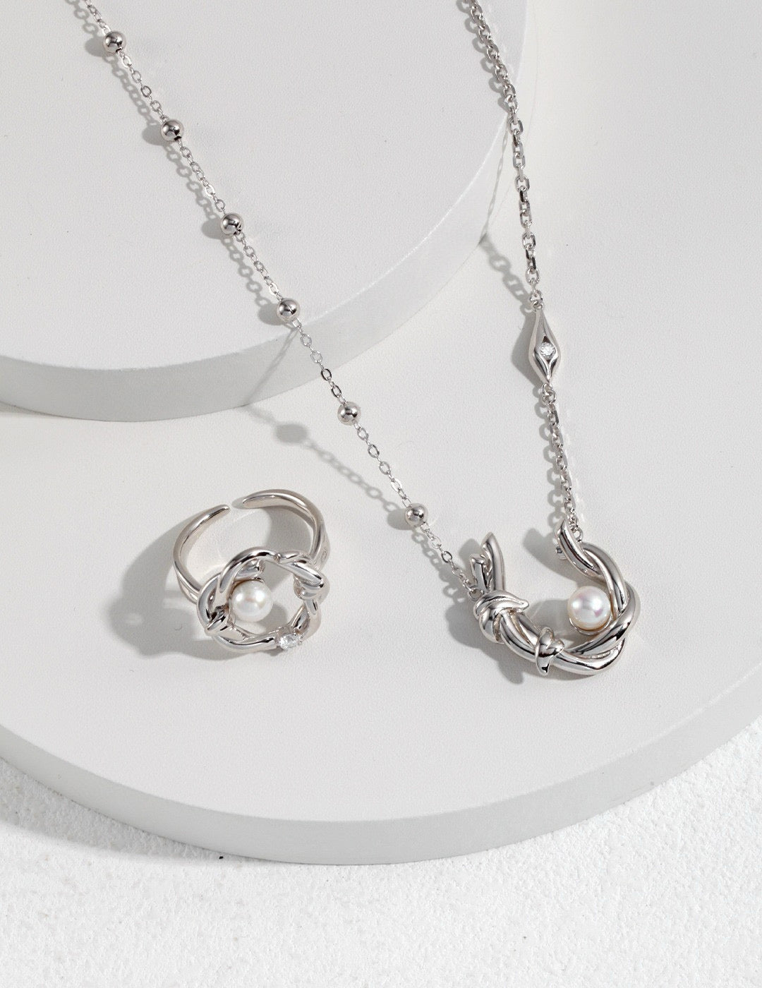 Willow Pearl Necklace & Ring Set