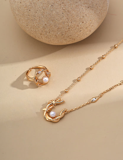 Willow Pearl Necklace & Ring Set