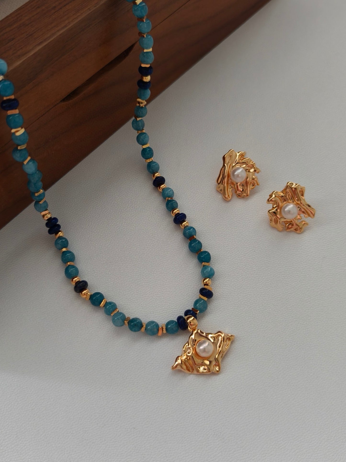 Apatite & Lapis Lazuli Pearl Necklace and Earrings Set