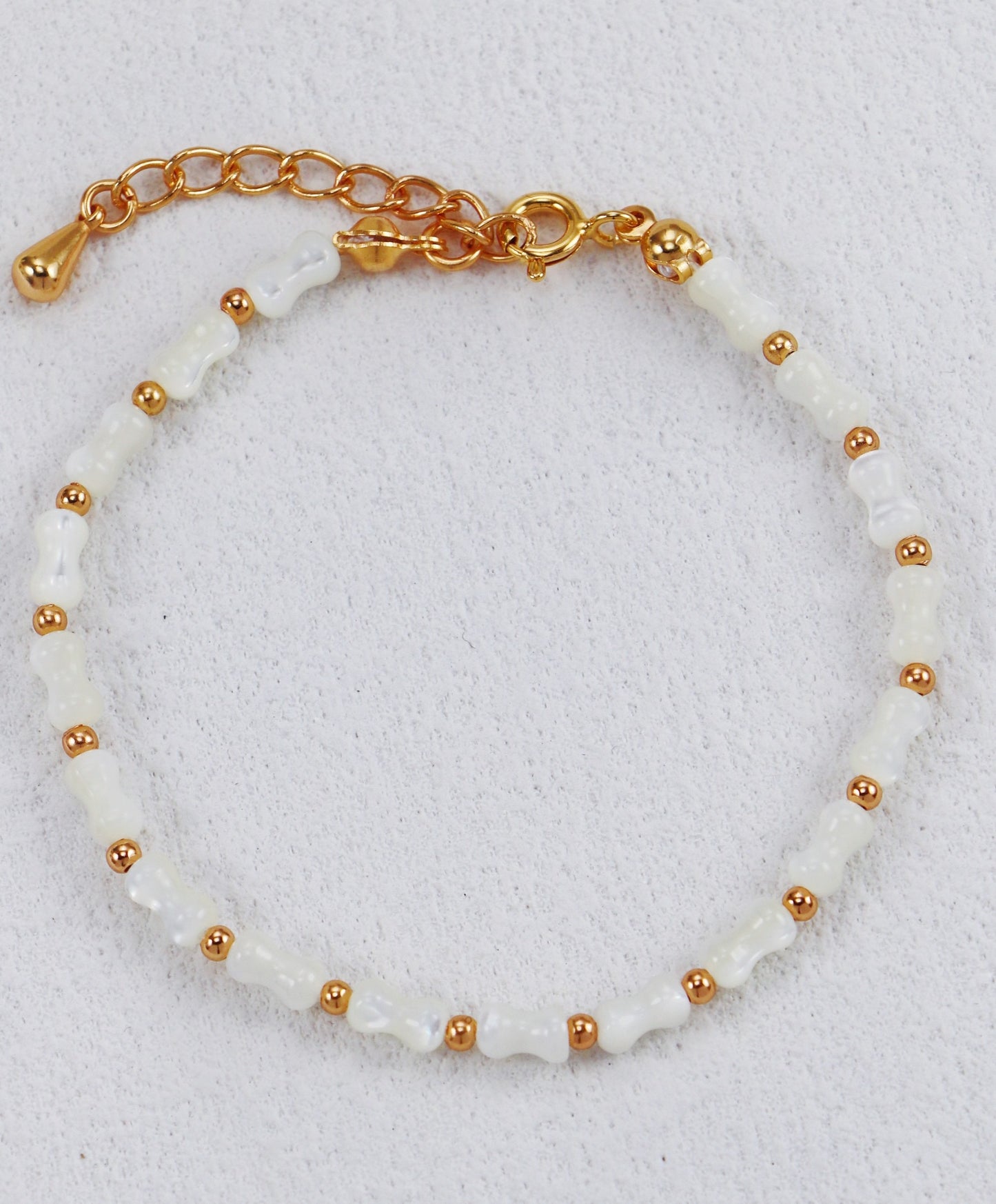 Minimal Pearl Bar Set – Necklace & Bracelet