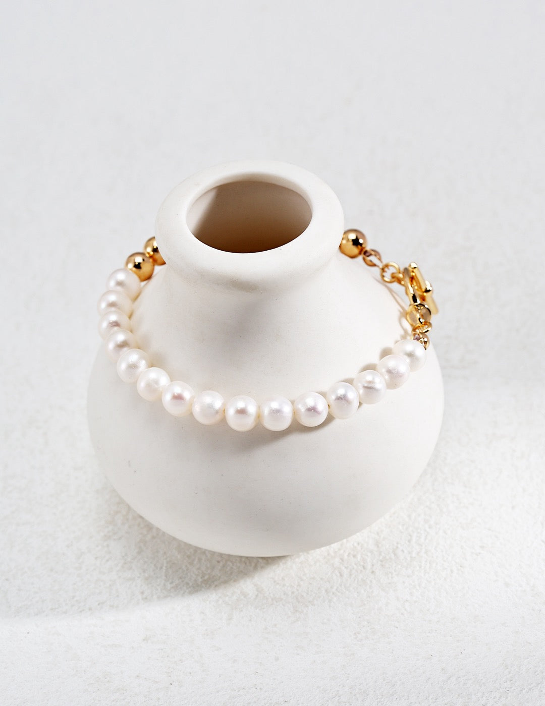 Golden Tide Pearl Bracelet