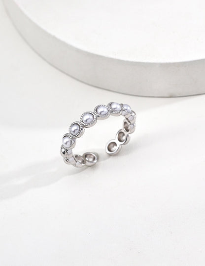 Vintage Pearl Band Ring