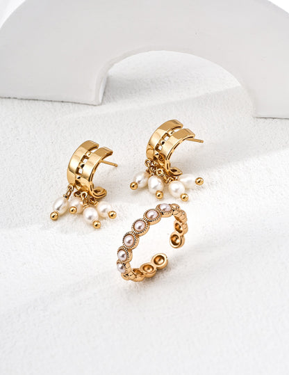 Vintage Pearl Band Ring