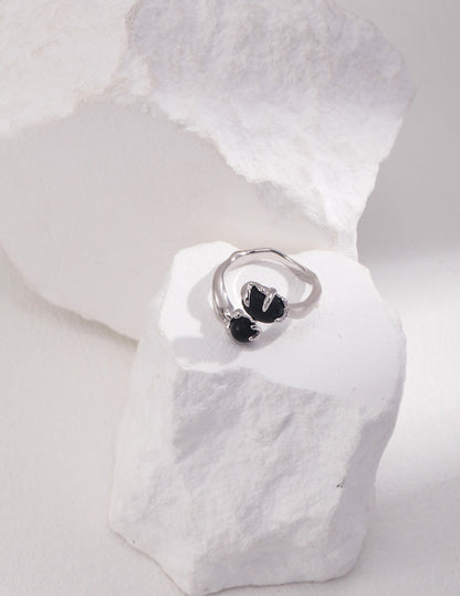 Fluid Onyx Ring – Sculptural Sterling Silver