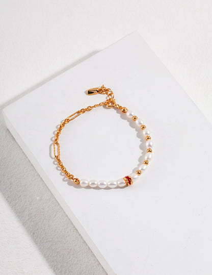 Flow Collection Pearl Bracelet