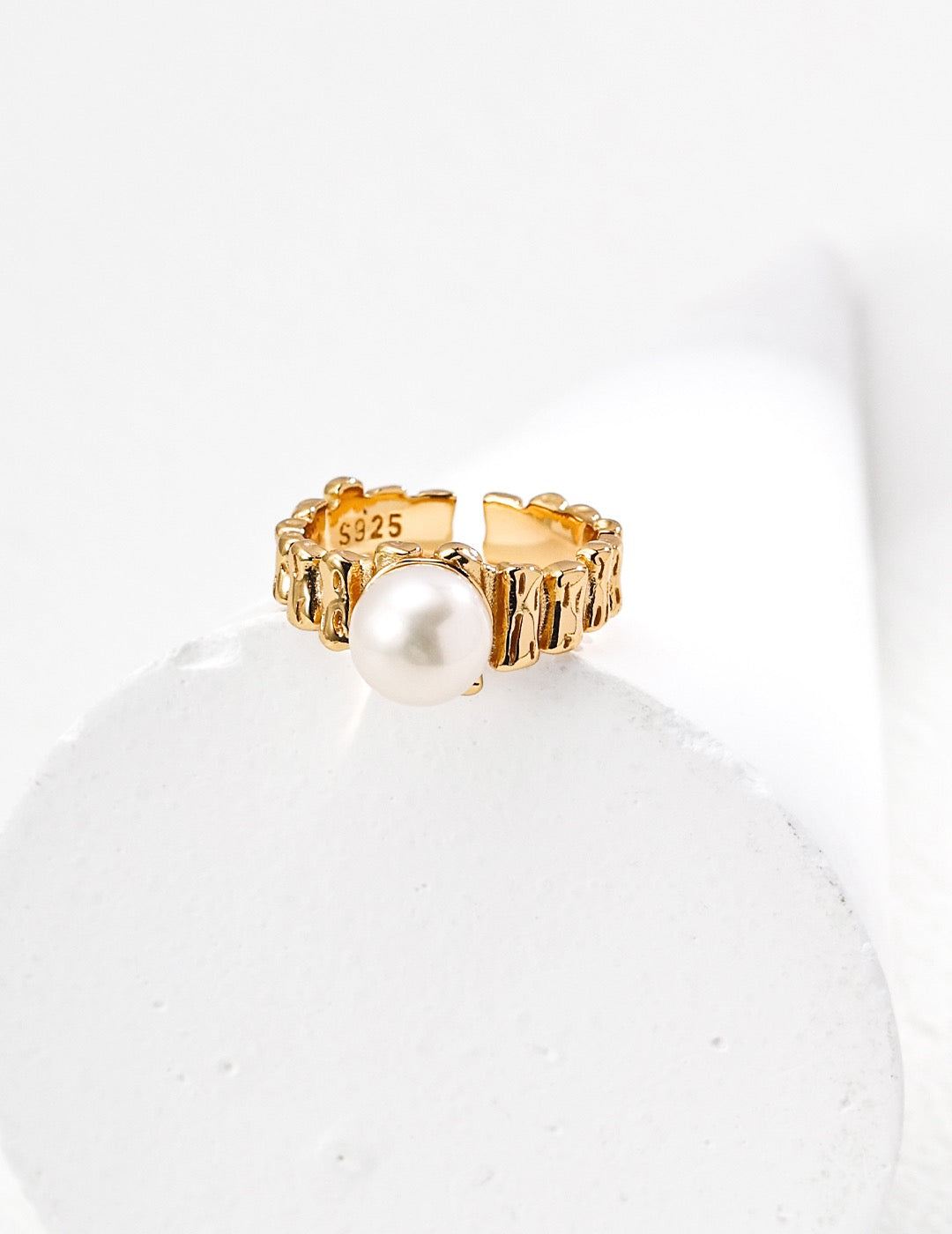 Adjustable Pearl Ring