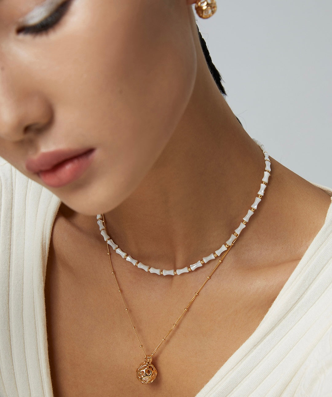 Ivory Gold Beaded Necklace & Bracelet Set