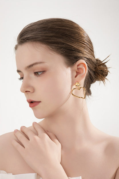 Twist of Heart Earrings and necklace