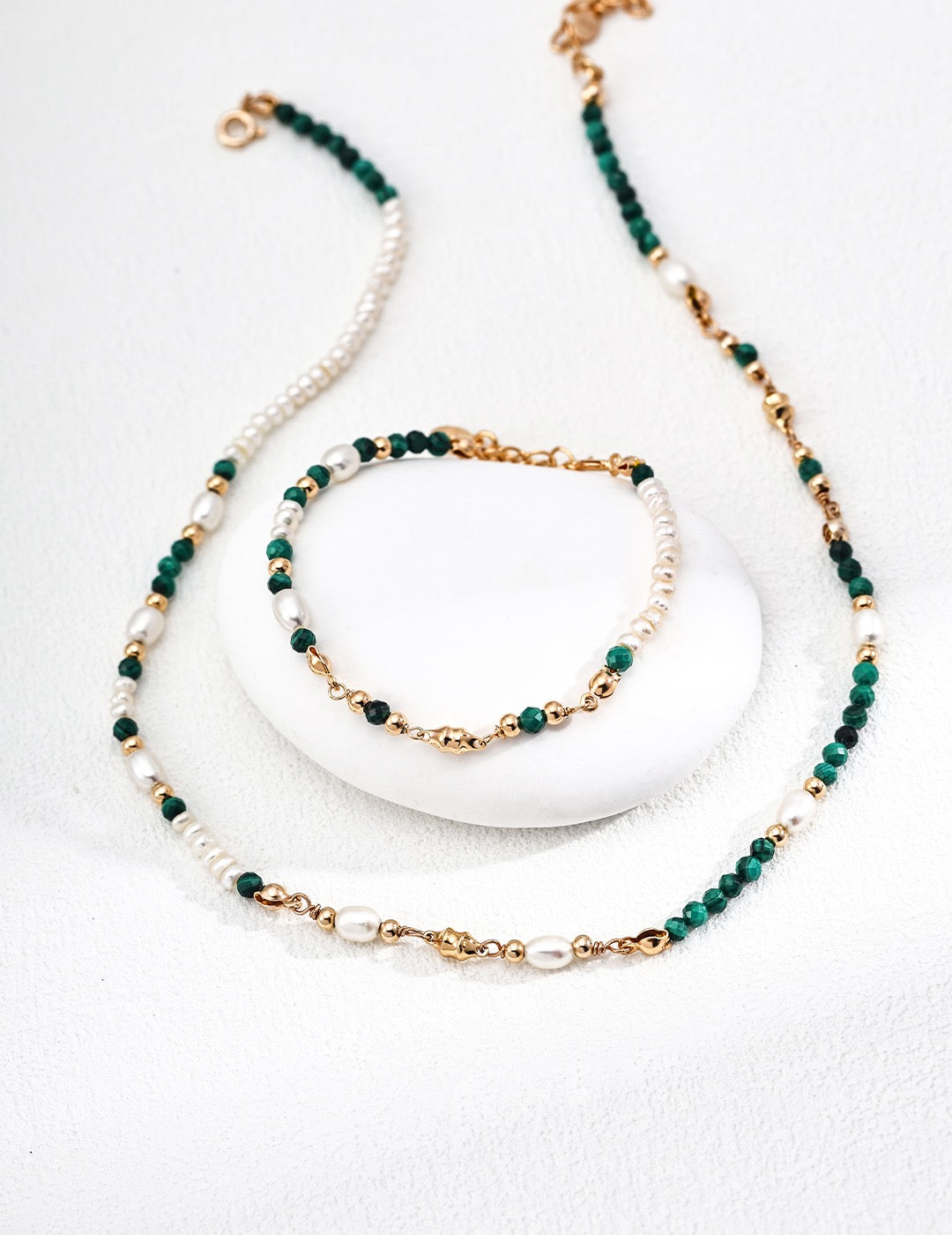 Emerald Pearl Set